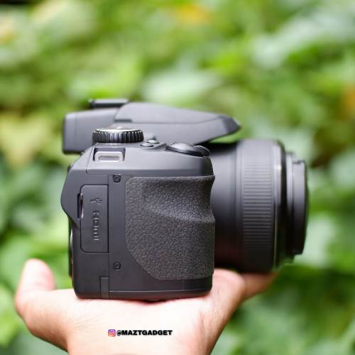 Fujifilm Finepix S1 Lensa 24-1200mm Full HD Mulus maztgadget jual beli kamera terdekat