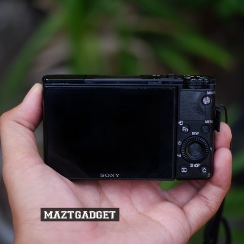 Sony RX100 Mark 3 kamera digital compact jual beli kamera surabaya (2)
